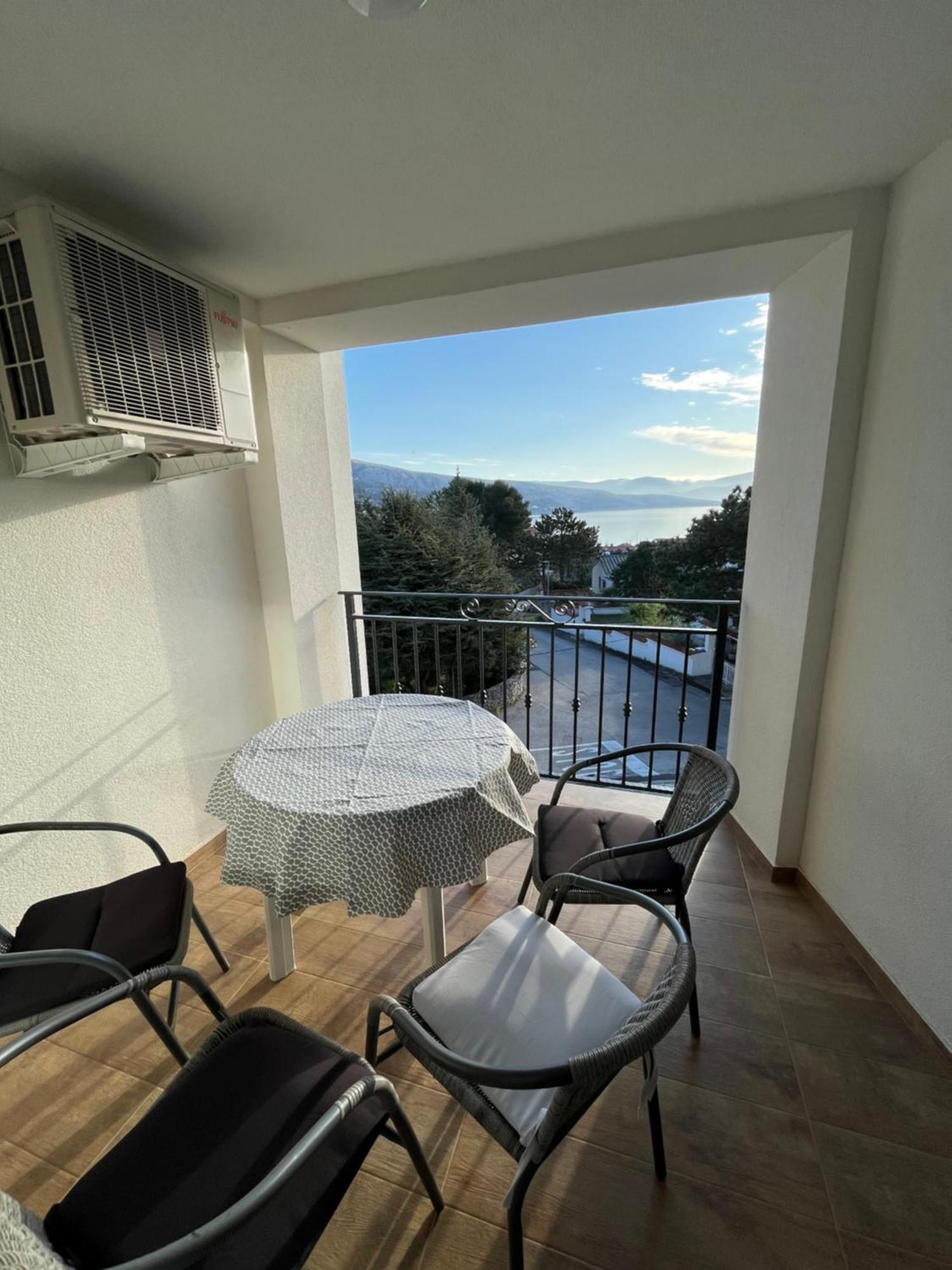 Apartments Amore Башка Екстер'єр фото
